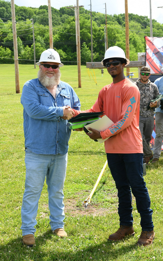 Keivarian Barner from Columbia receives the Pre-Apprentice Lineworker Academy Outstanding Student Award..jpg
