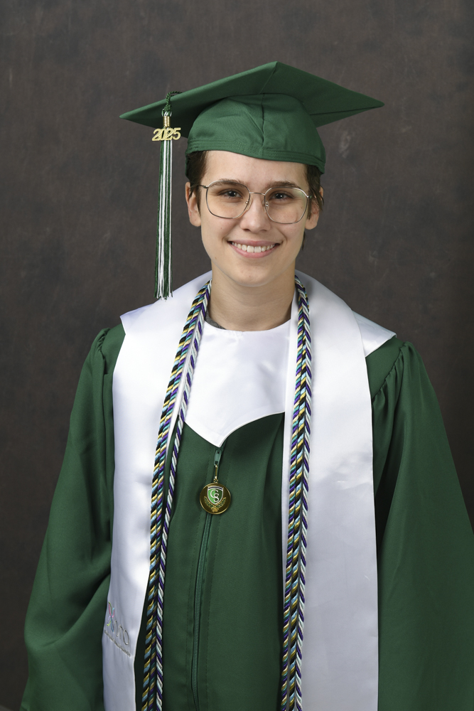 Columbia native and Tennessee Promise Student Grace DeLaBruere graduated with an Associate of Applied Science degree in nursing. 